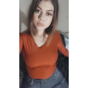 Meet your Posher, Alma